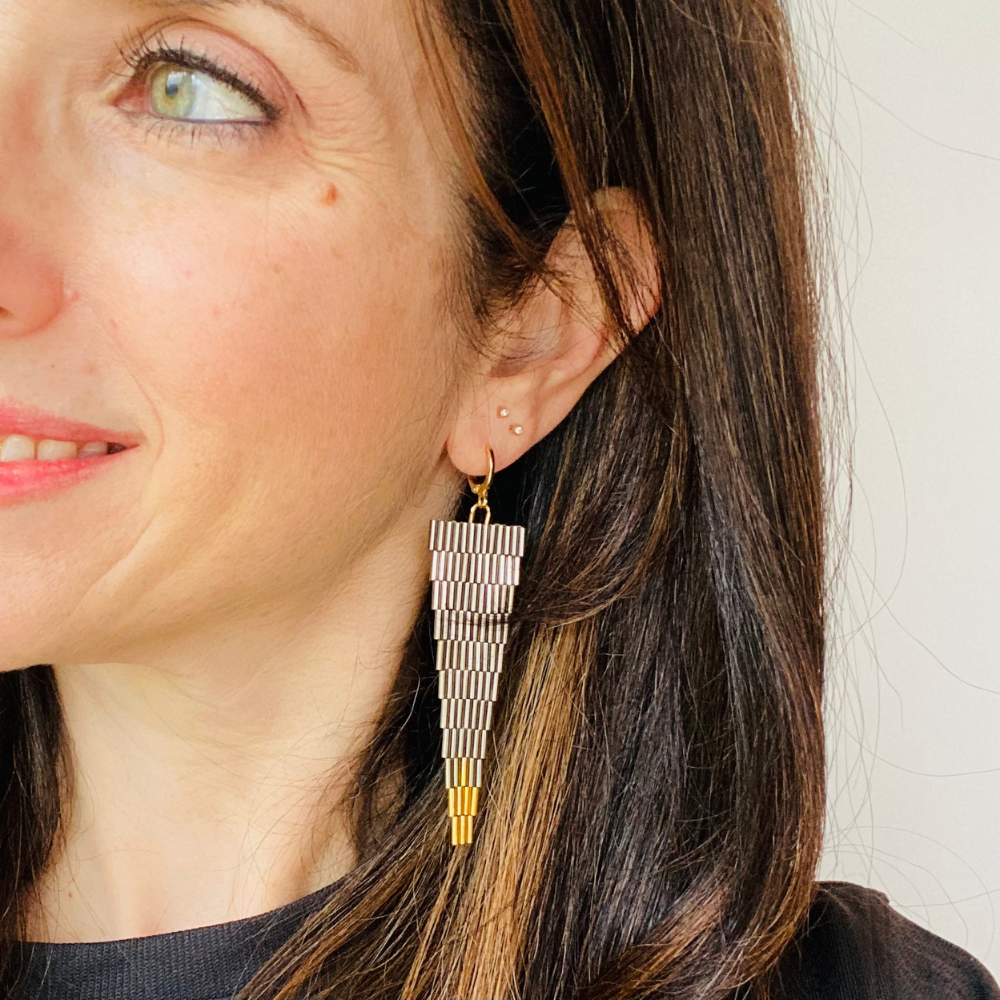 slender Caitlin model